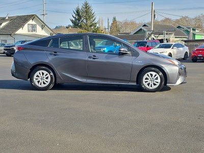 2017 Toyota Prius Two