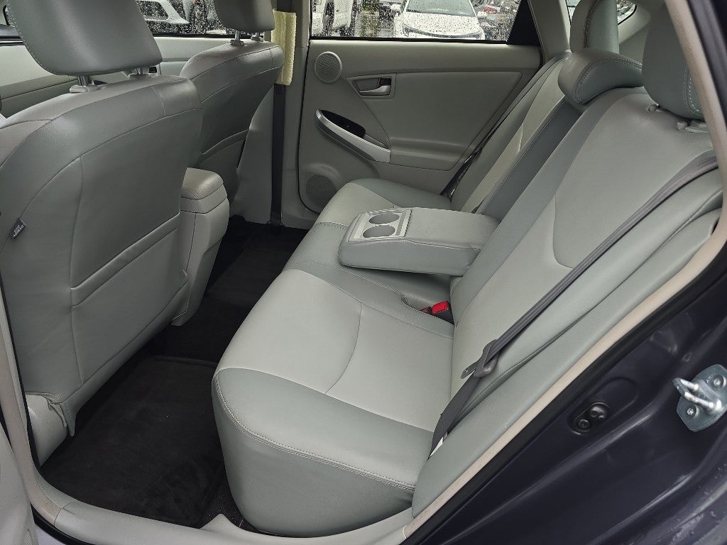 2014 Toyota Prius Five