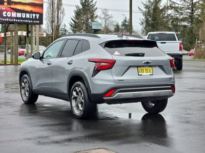 2025 Chevrolet Trax LT