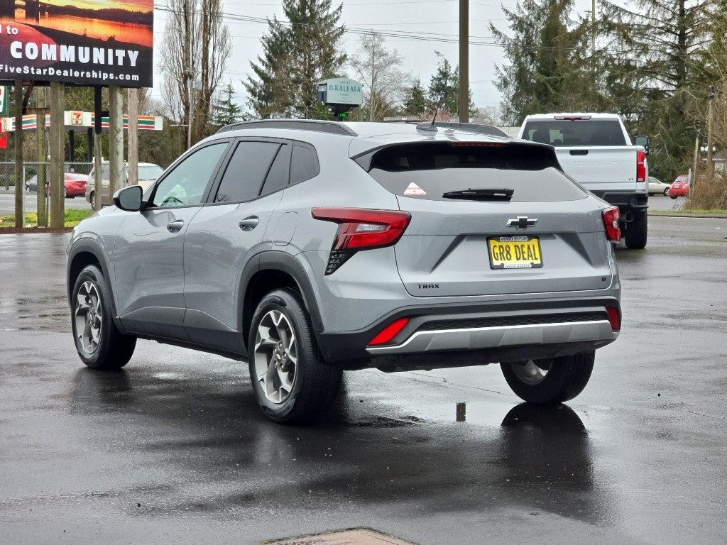 2025 Chevrolet Trax LT
