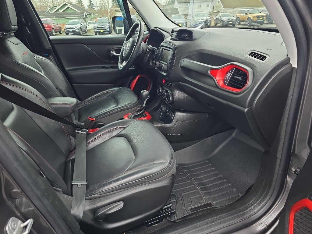 2017 Jeep Renegade Trailhawk