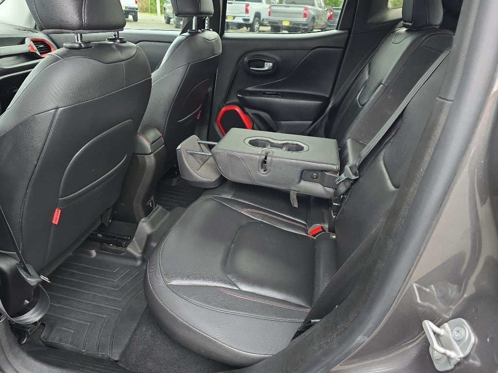 2017 Jeep Renegade Trailhawk