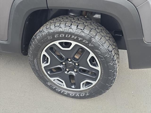 2017 Jeep Renegade Trailhawk