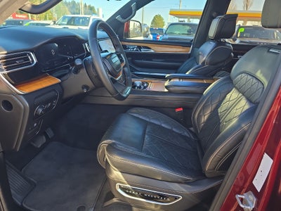 2022 Jeep Grand Wagoneer Series III