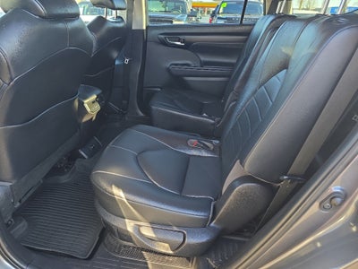 2020 Toyota Highlander Hybrid XLE