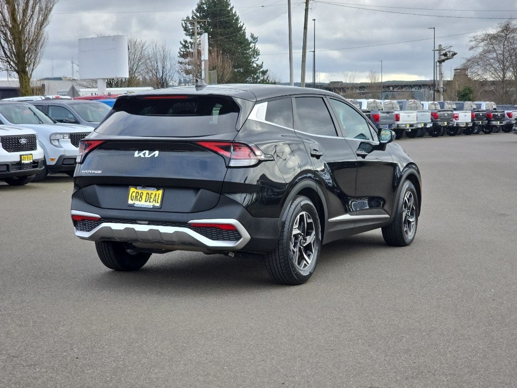2024 Kia Sportage LX