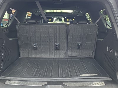 2023 Chevrolet Suburban 1500 Z71