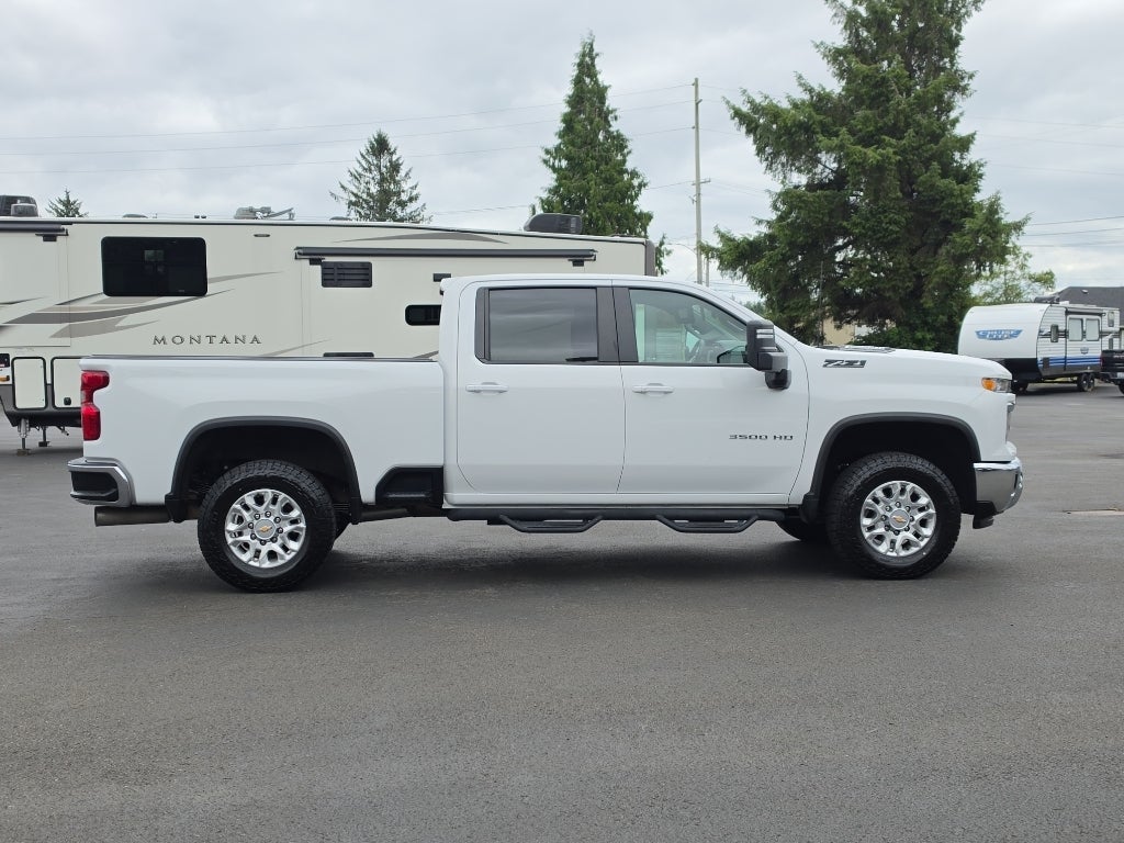 2024 Chevrolet Silverado 3500 LT