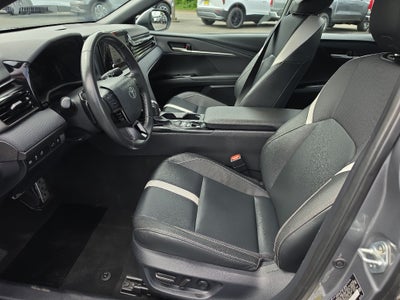 2025 Toyota Camry Hybrid SE