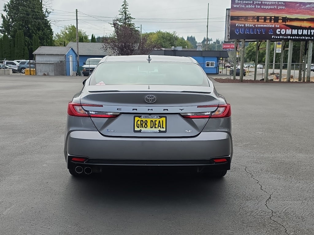 2025 Toyota Camry Hybrid SE