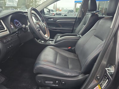 2018 Toyota Highlander Limited Platinum
