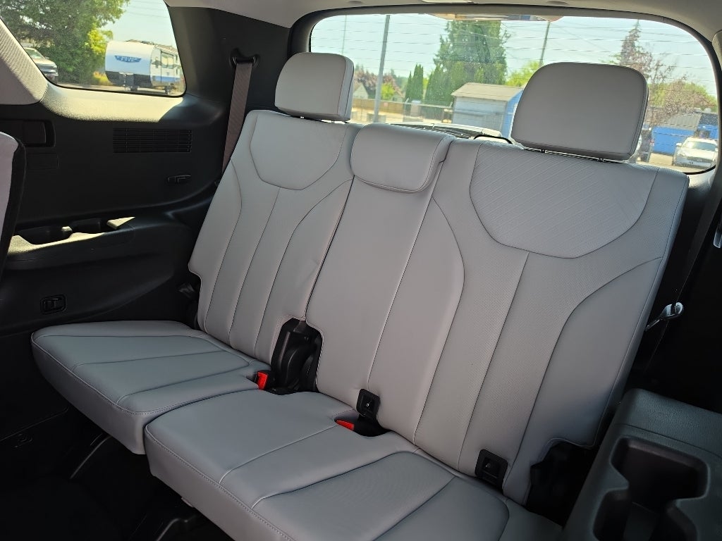 2025 Hyundai Palisade SEL Premium 8P