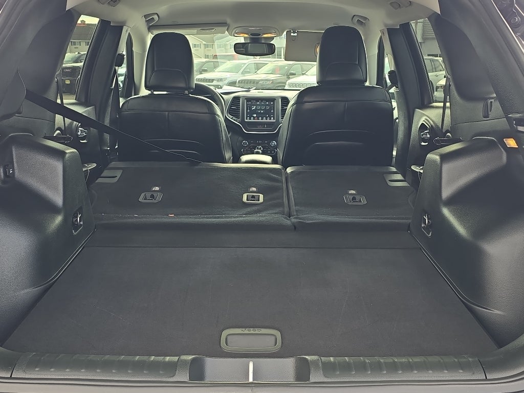 2022 Jeep Cherokee Latitude Lux