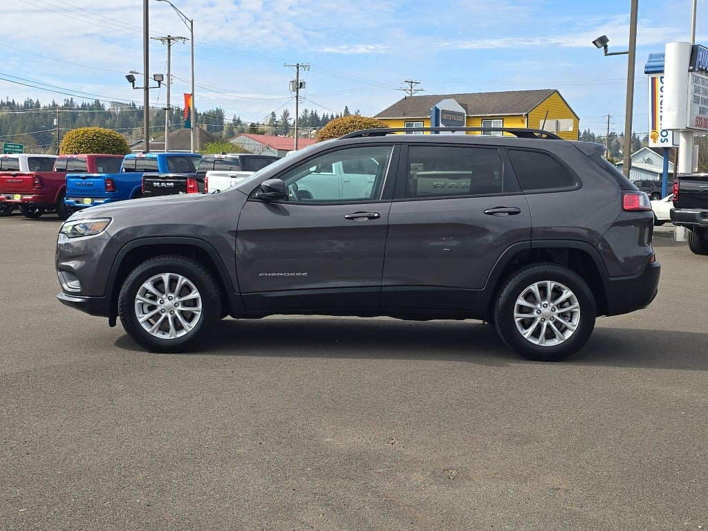 2022 Jeep Cherokee Latitude Lux