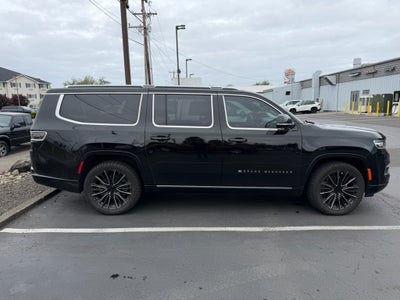 2023 Jeep Grand Wagoneer L Series III
