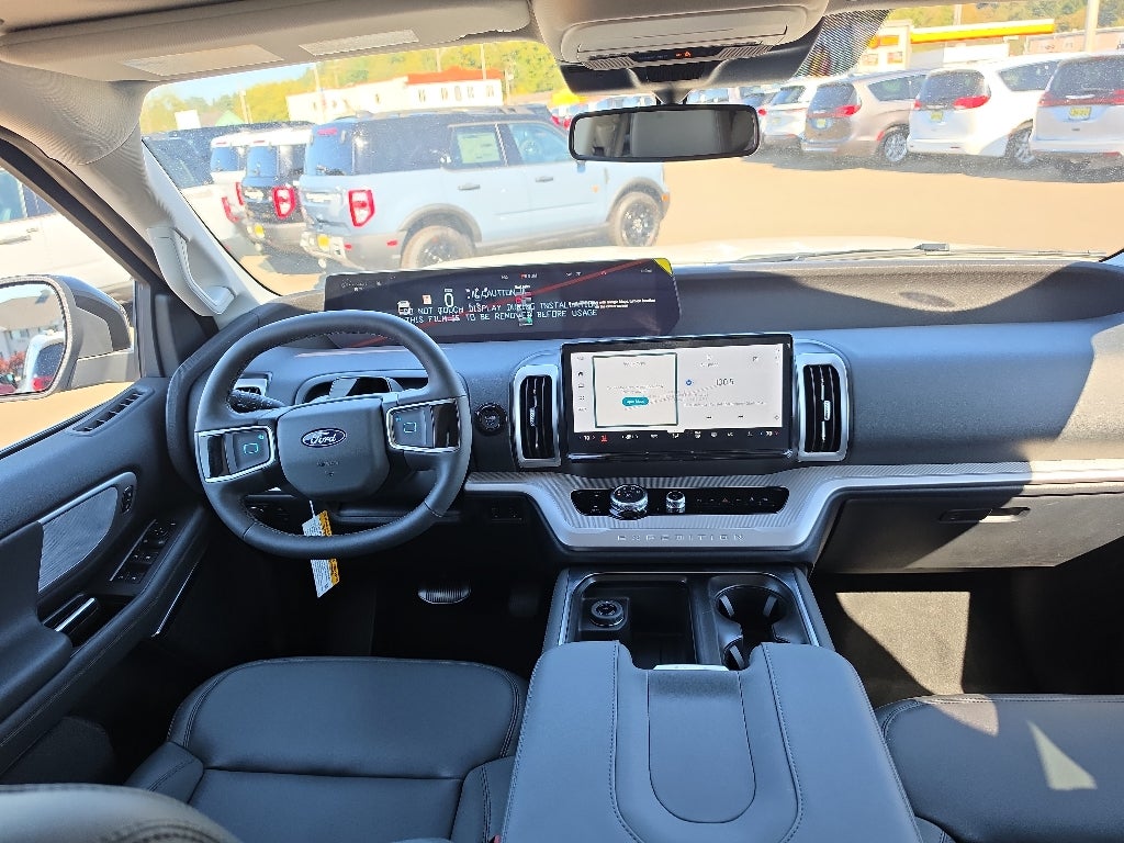 2027 Ford Expedition Active