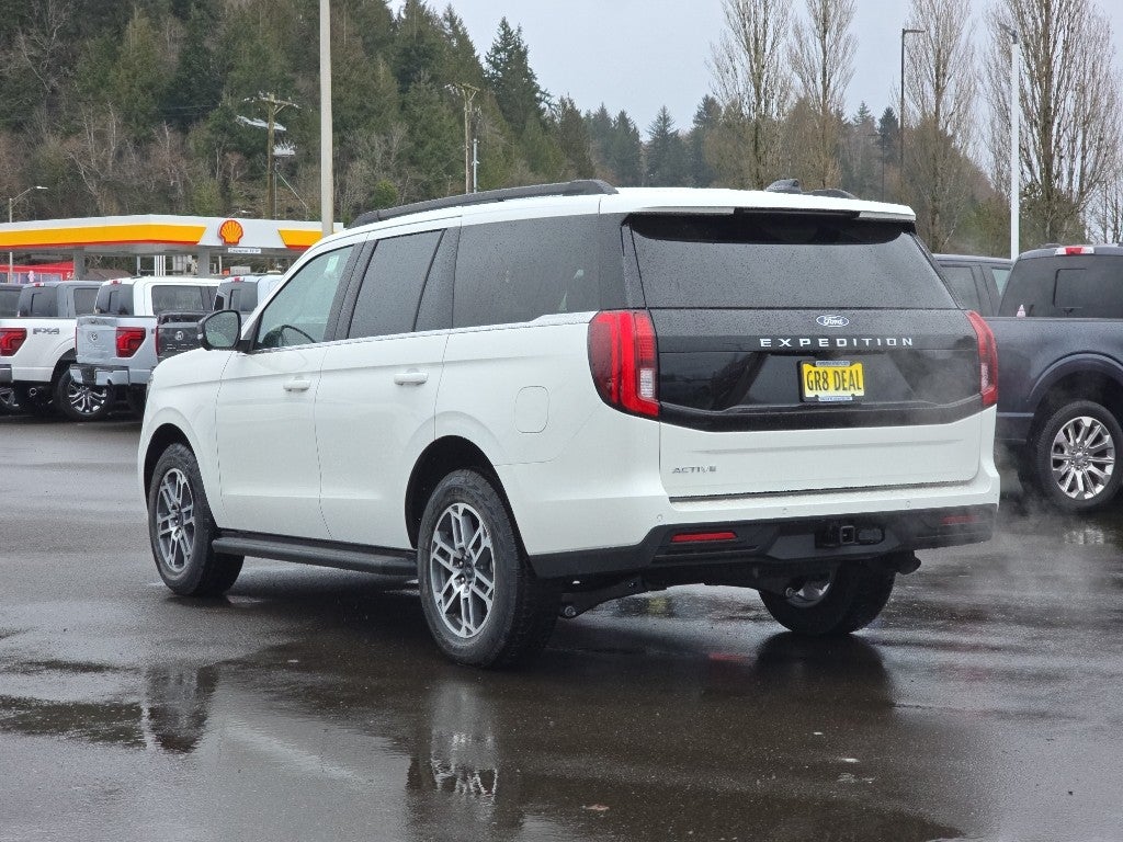 2026 Ford Expedition Active