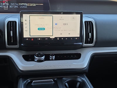 2027 Ford Expedition Active