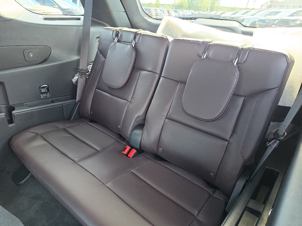 2027 Ford Explorer Platinum™