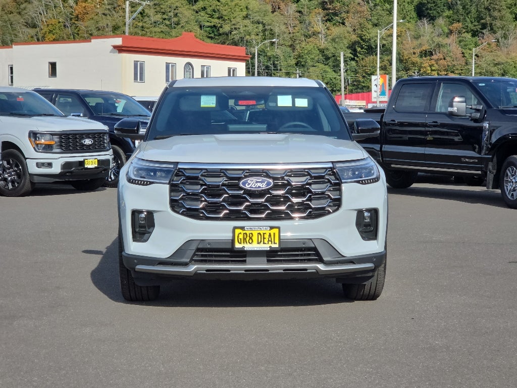 2027 Ford Explorer Platinum™