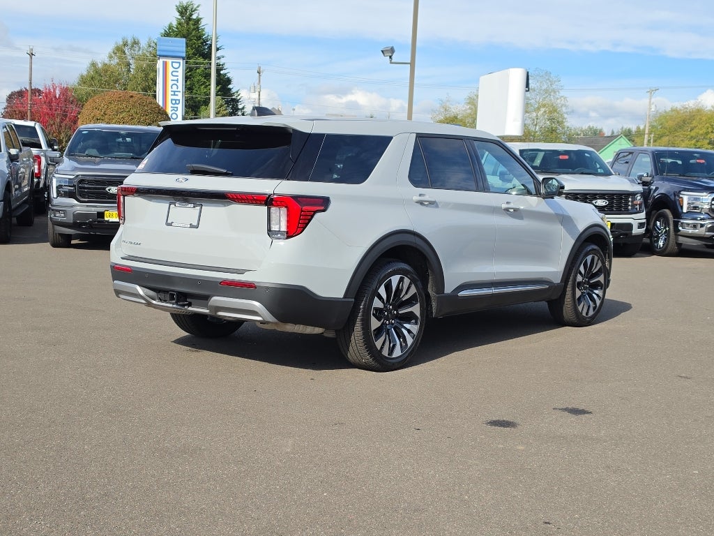 2027 Ford Explorer Platinum™