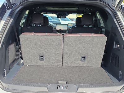 2027 Ford Explorer Platinum™