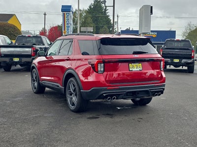 2025 Ford Explorer ST