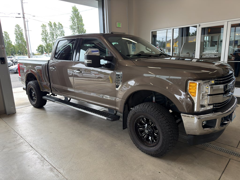 2017 Ford F-250 Super Duty Lariat