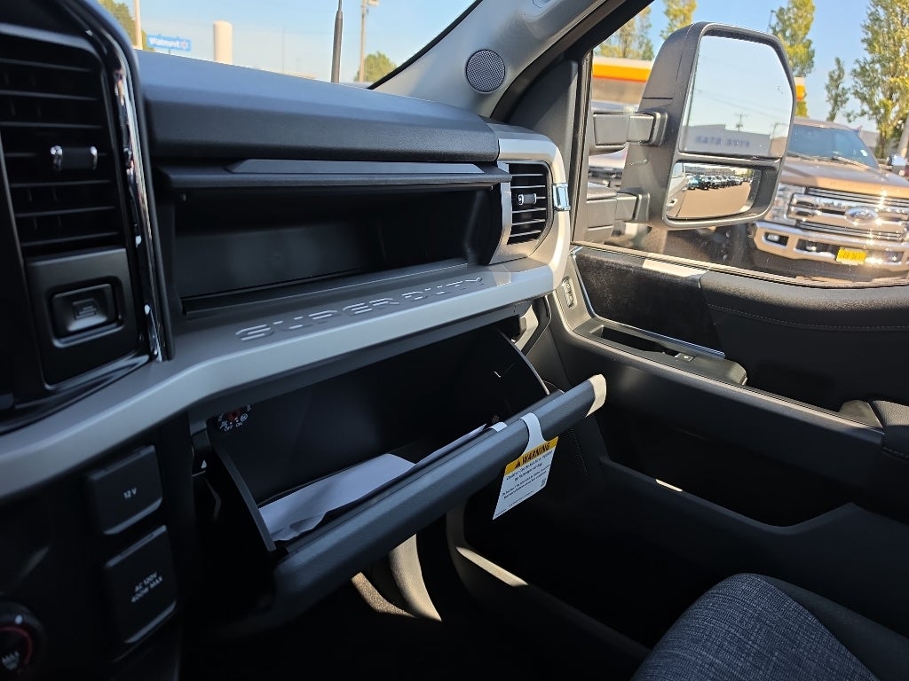 2026 Ford Super Duty XLT