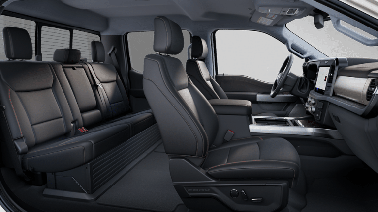 2025 Ford Super Duty LARIAT