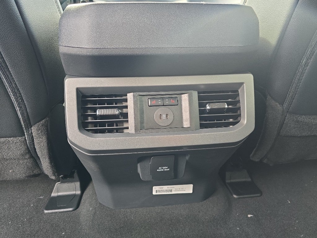 2026 Ford Super Duty LARIAT