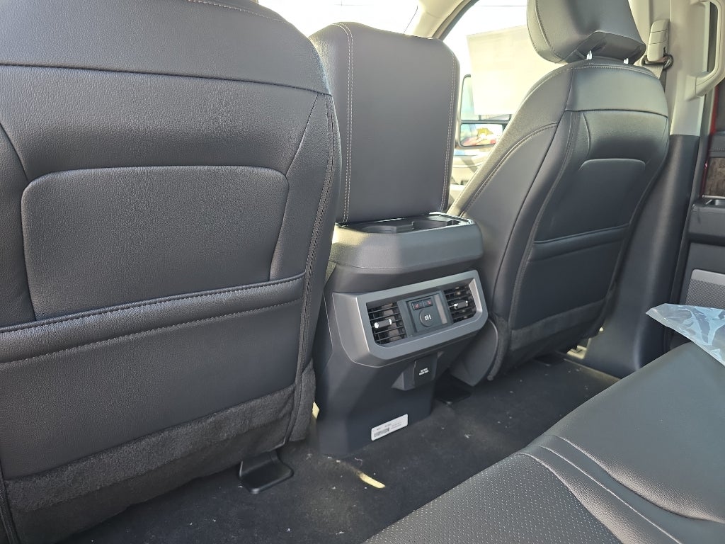 2026 Ford Super Duty LARIAT