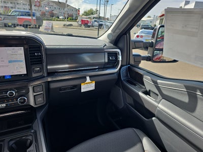 2026 Ford Super Duty LARIAT