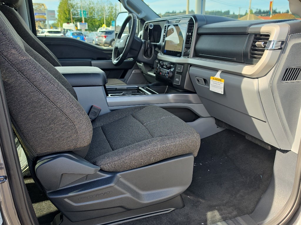 2027 Ford Super Duty XLT