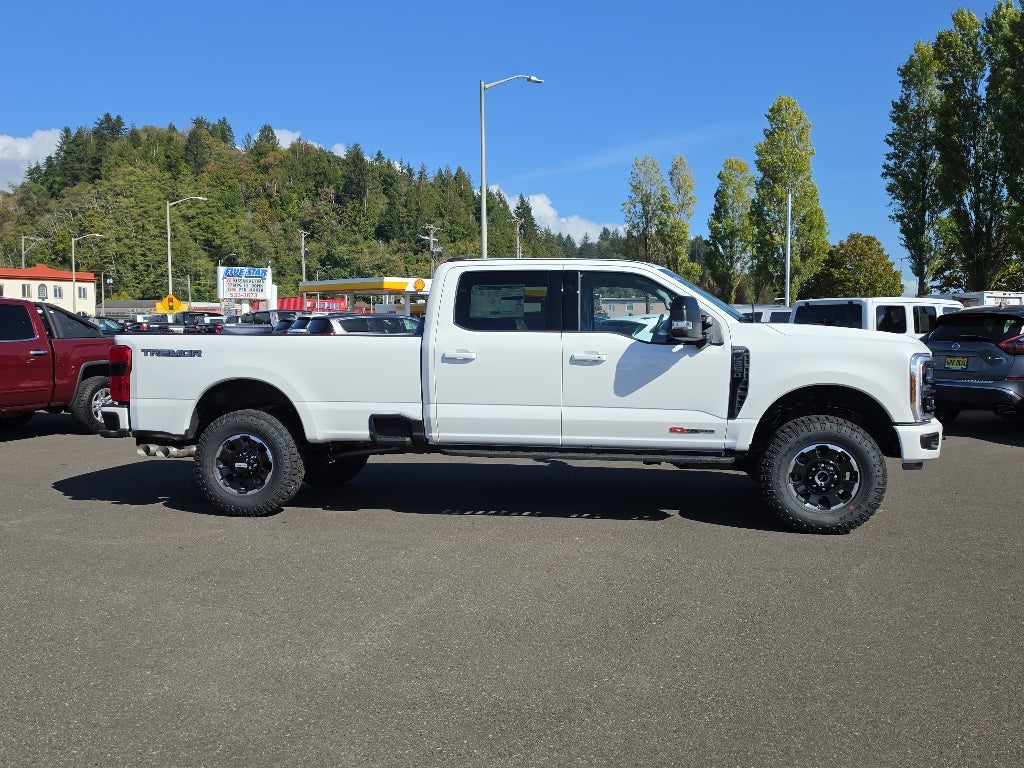 2027 Ford Super Duty LARIAT