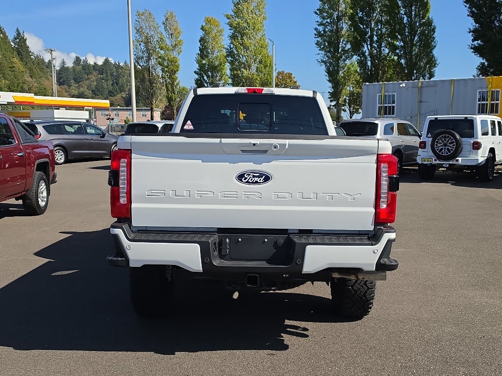 2027 Ford Super Duty LARIAT