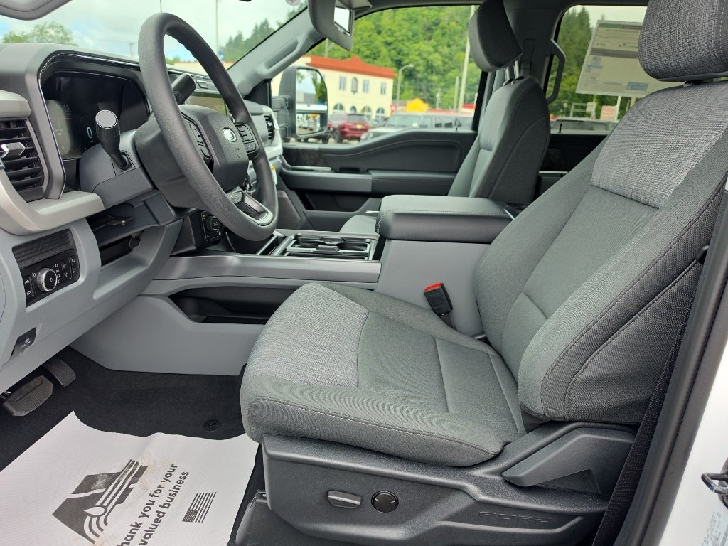 2026 Ford Super Duty XLT