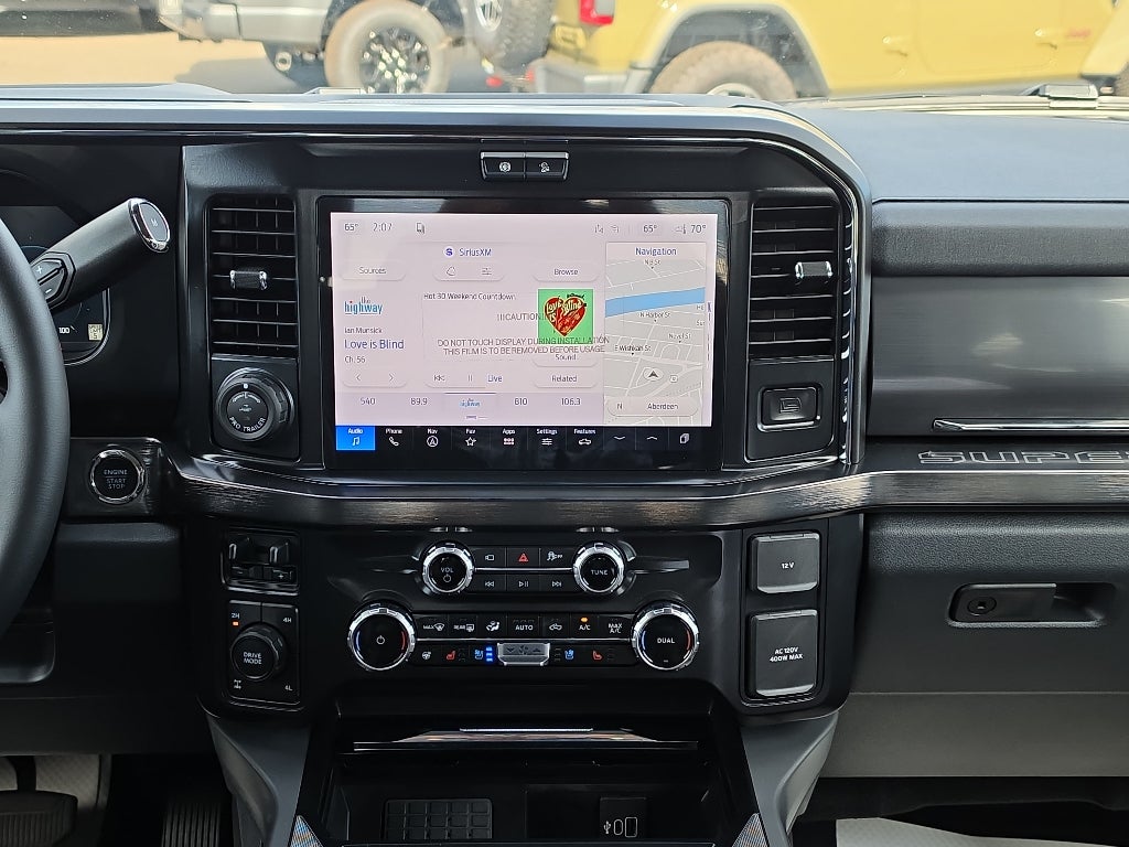 2027 Ford Super Duty LARIAT
