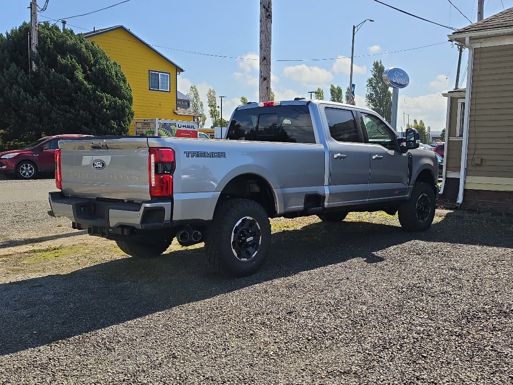 2027 Ford Super Duty LARIAT