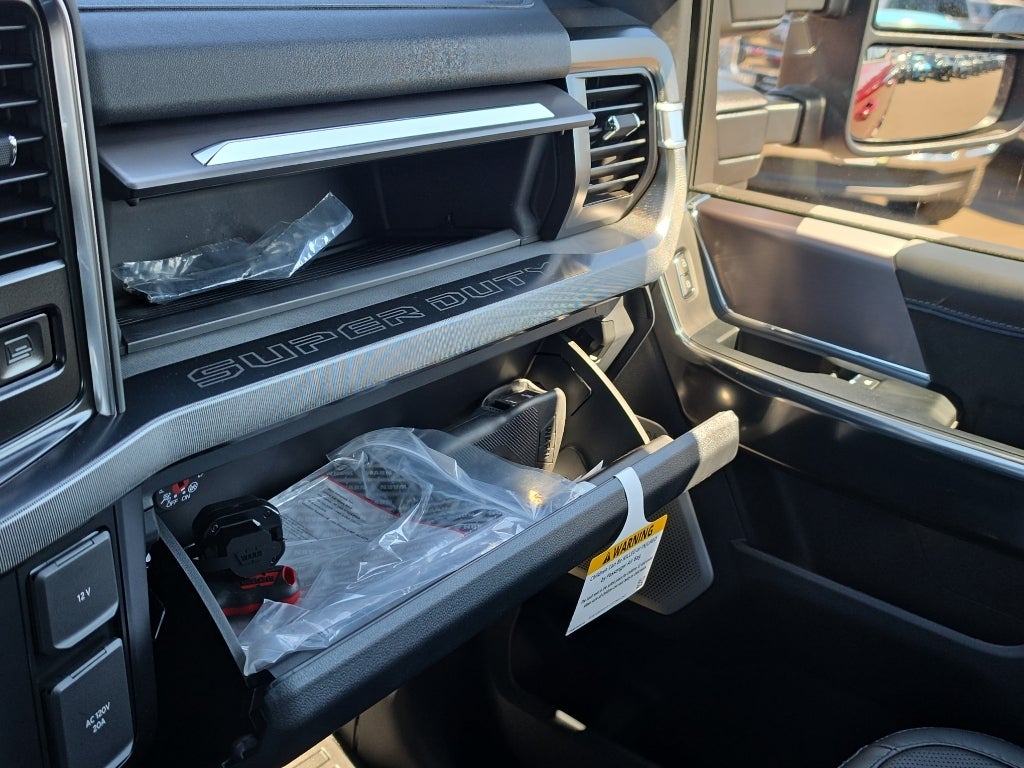 2026 Ford Super Duty Platinum