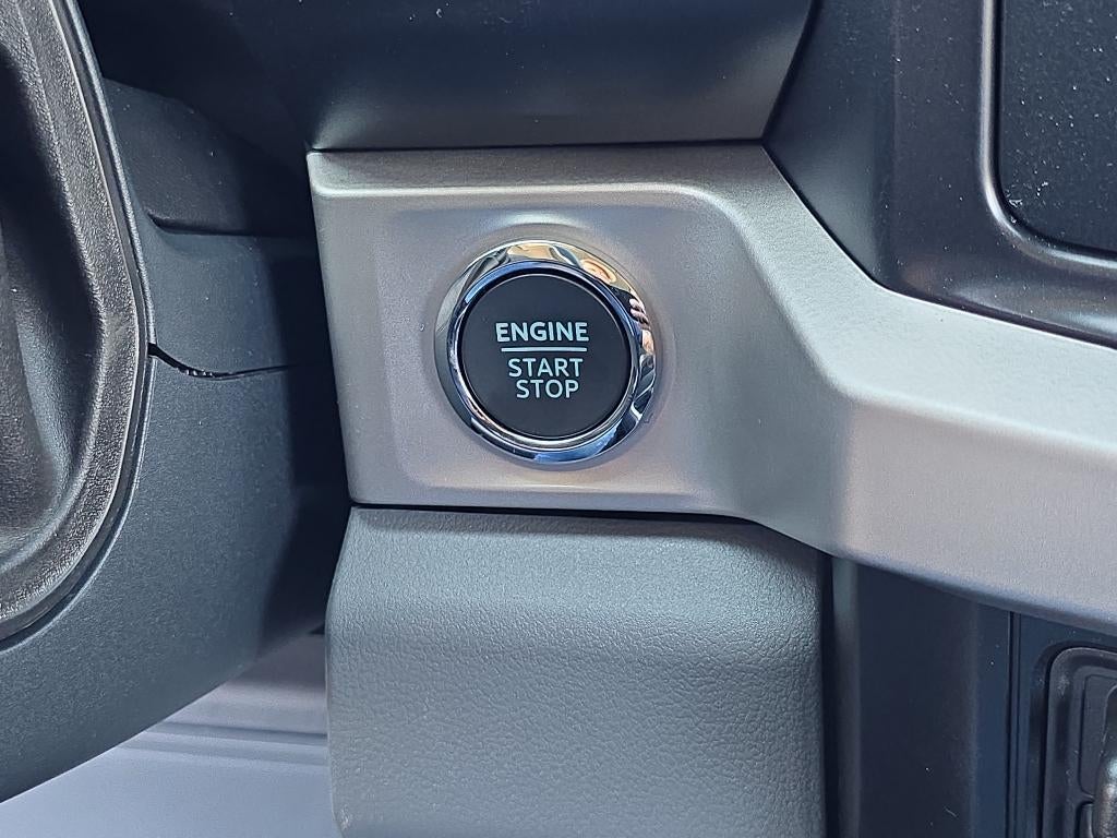 2025 Ford Super Duty XLT