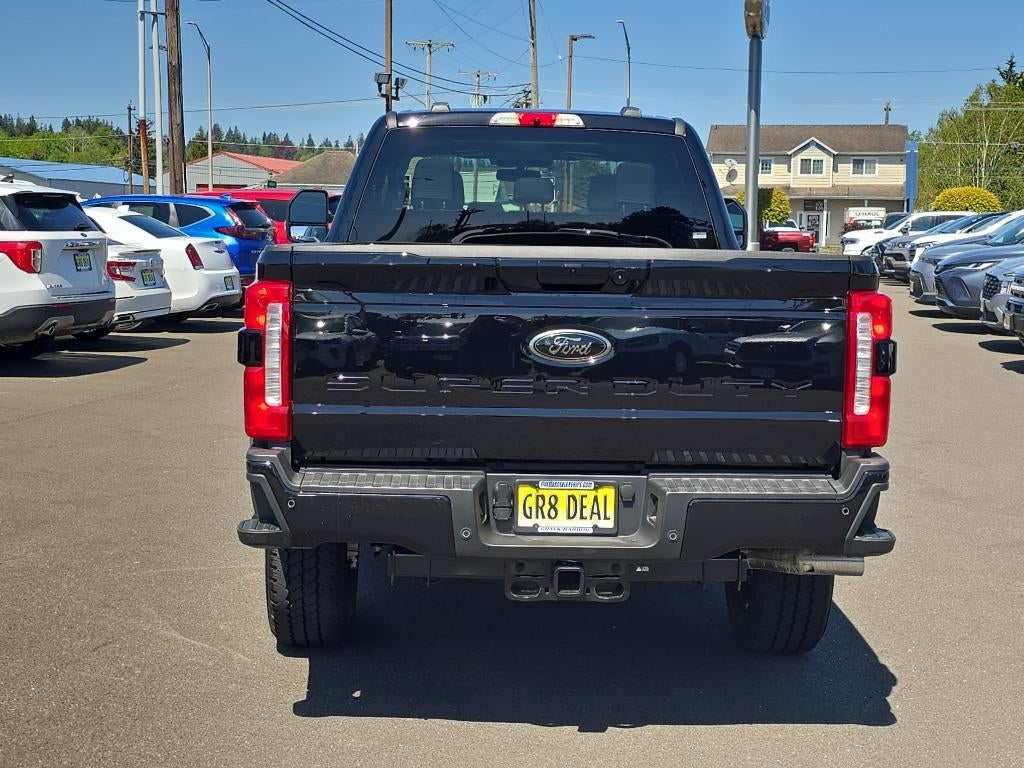 2025 Ford Super Duty XLT