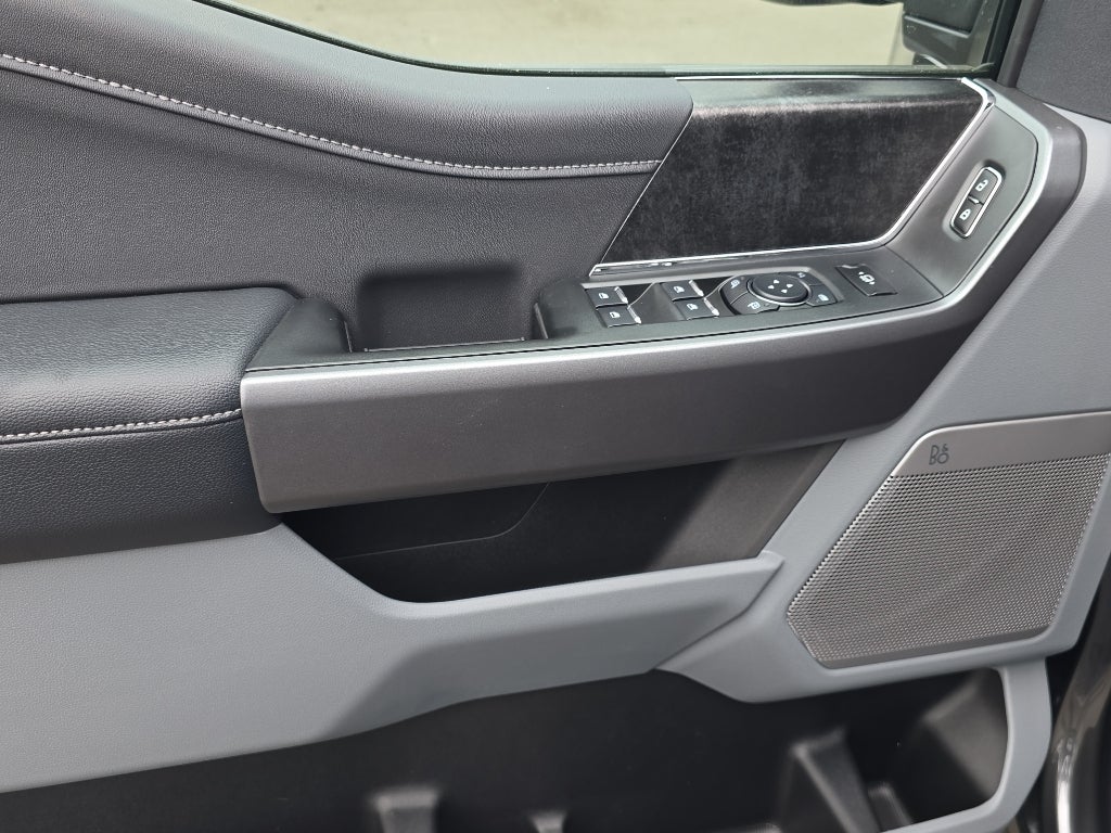 2025 Ford Super Duty XLT