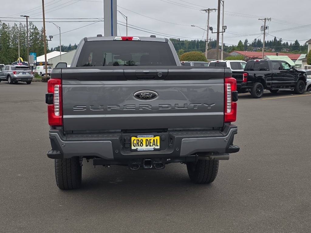 2025 Ford Super Duty XLT