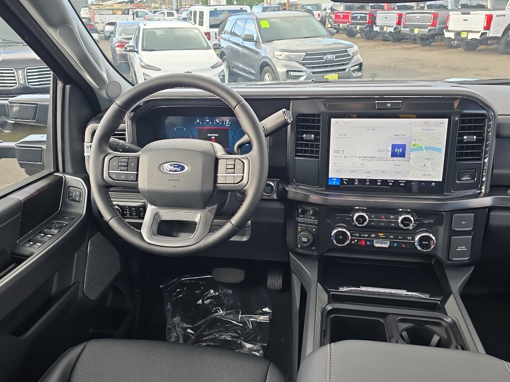 2026 Ford Super Duty LARIAT