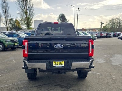 2026 Ford Super Duty LARIAT