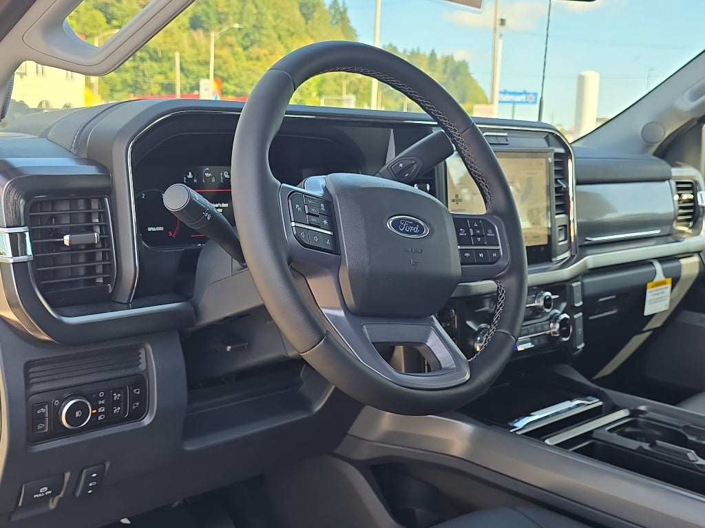 2026 Ford Super Duty LARIAT