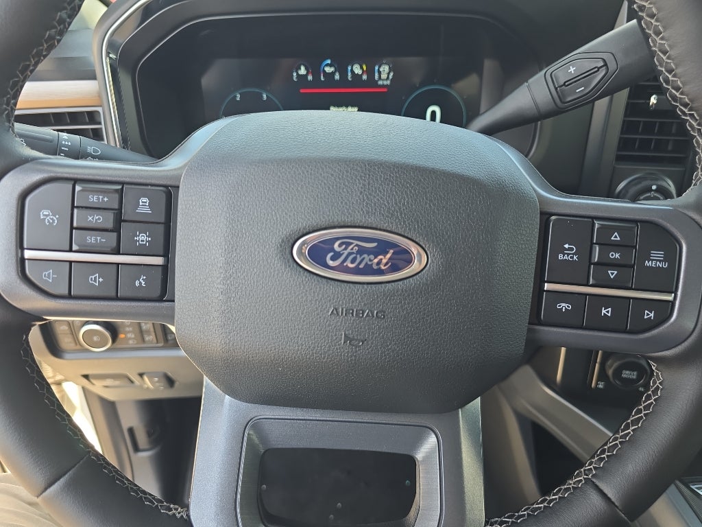 2026 Ford Super Duty LARIAT