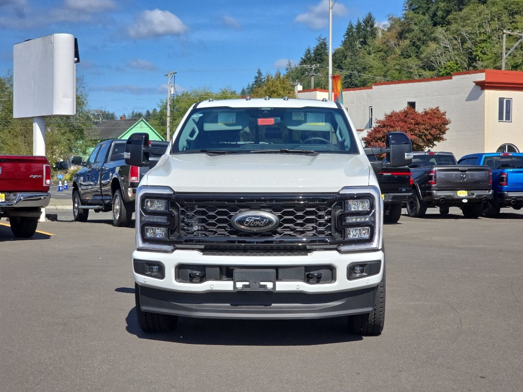 2026 Ford Super Duty LARIAT