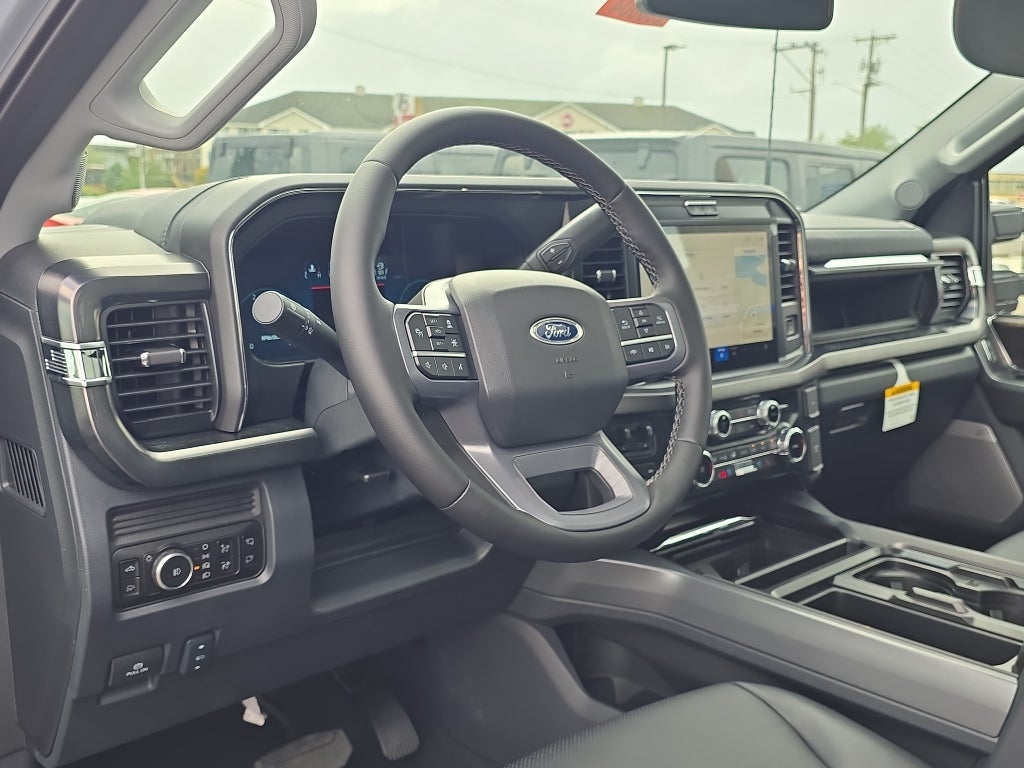 2026 Ford Super Duty LARIAT